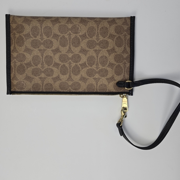 Coach Zip Pouch In Signature Canvas - Picture 6 of 14